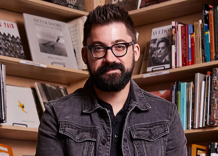 Austin Kleon's Newsletter - In his weekly newsletter, which he sends out every Friday morning, Kleon shares a list of 10 things that he thinks are worth sharing — weekly art, writing, creative inspiration, and interesting links.